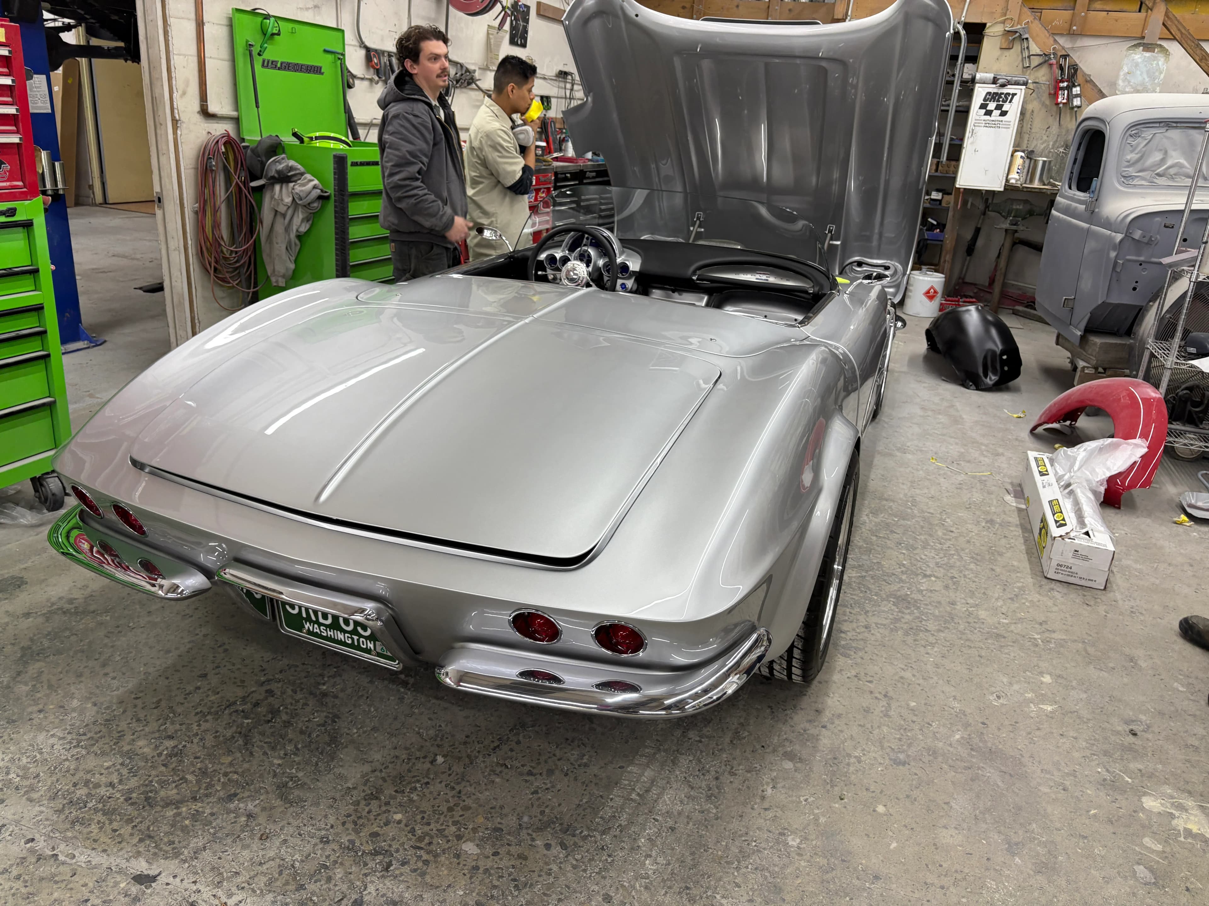 1961 Corvette image 6