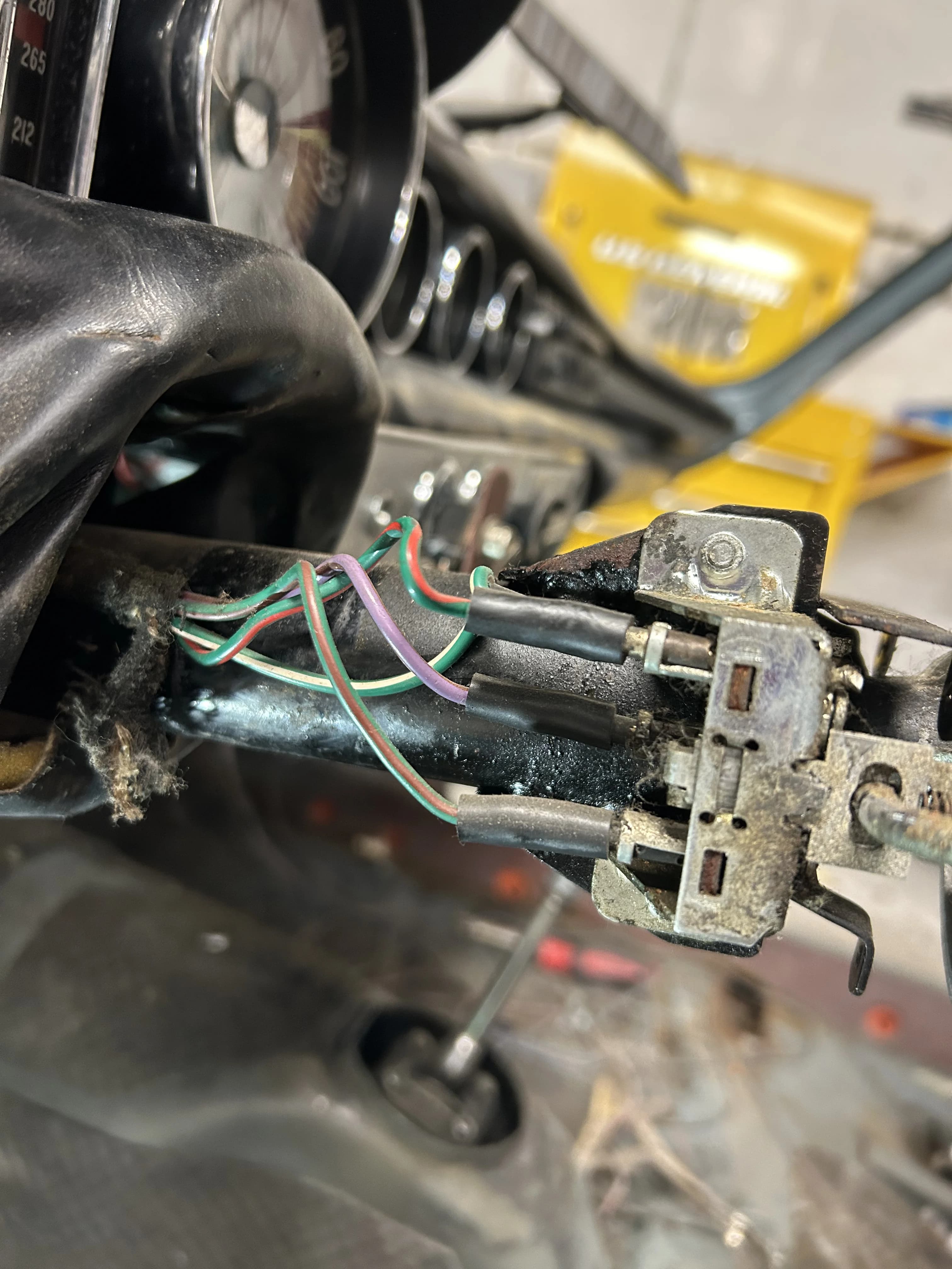 Volvo P1800 image 10