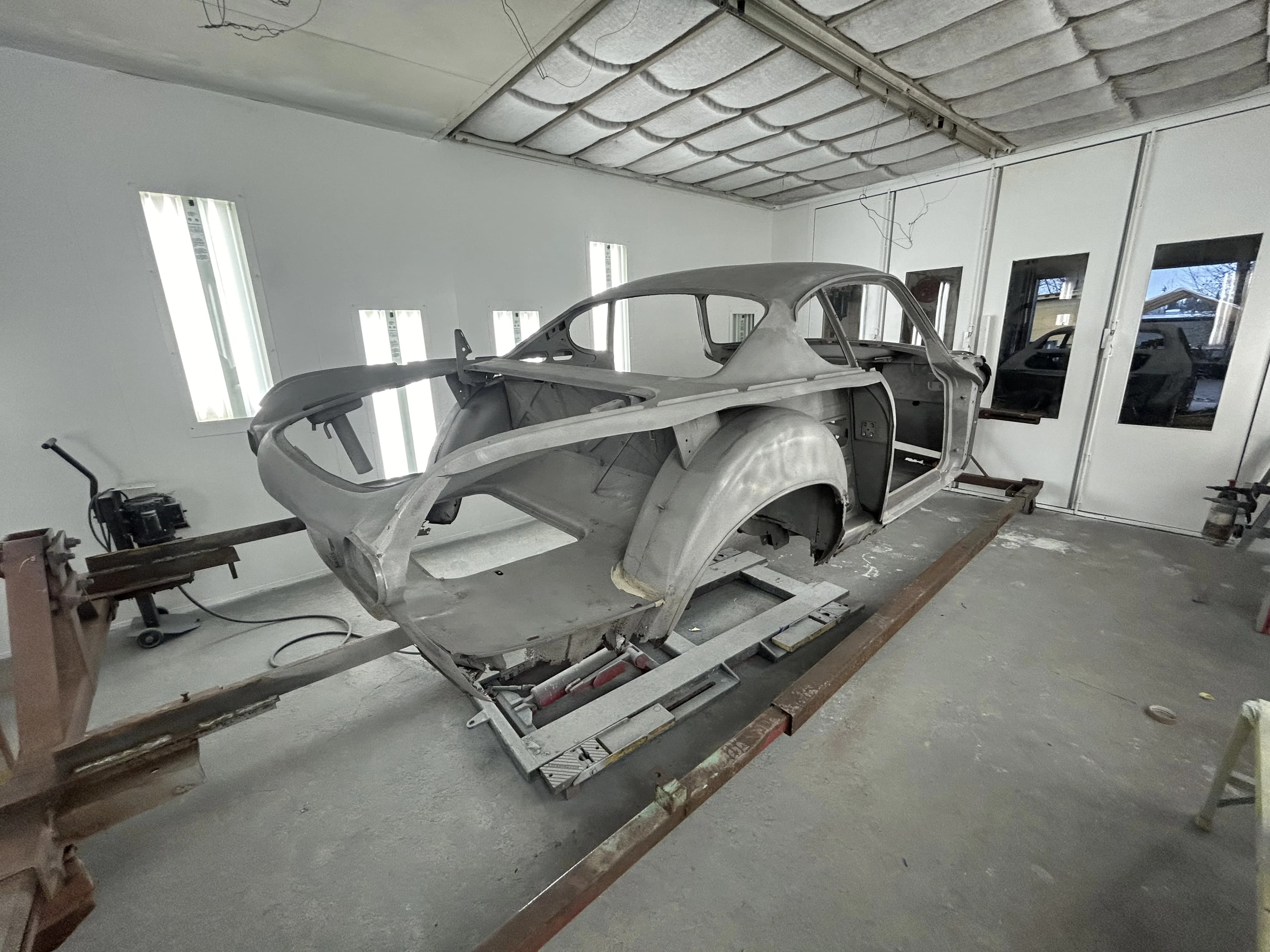 Volvo P1800 image 25